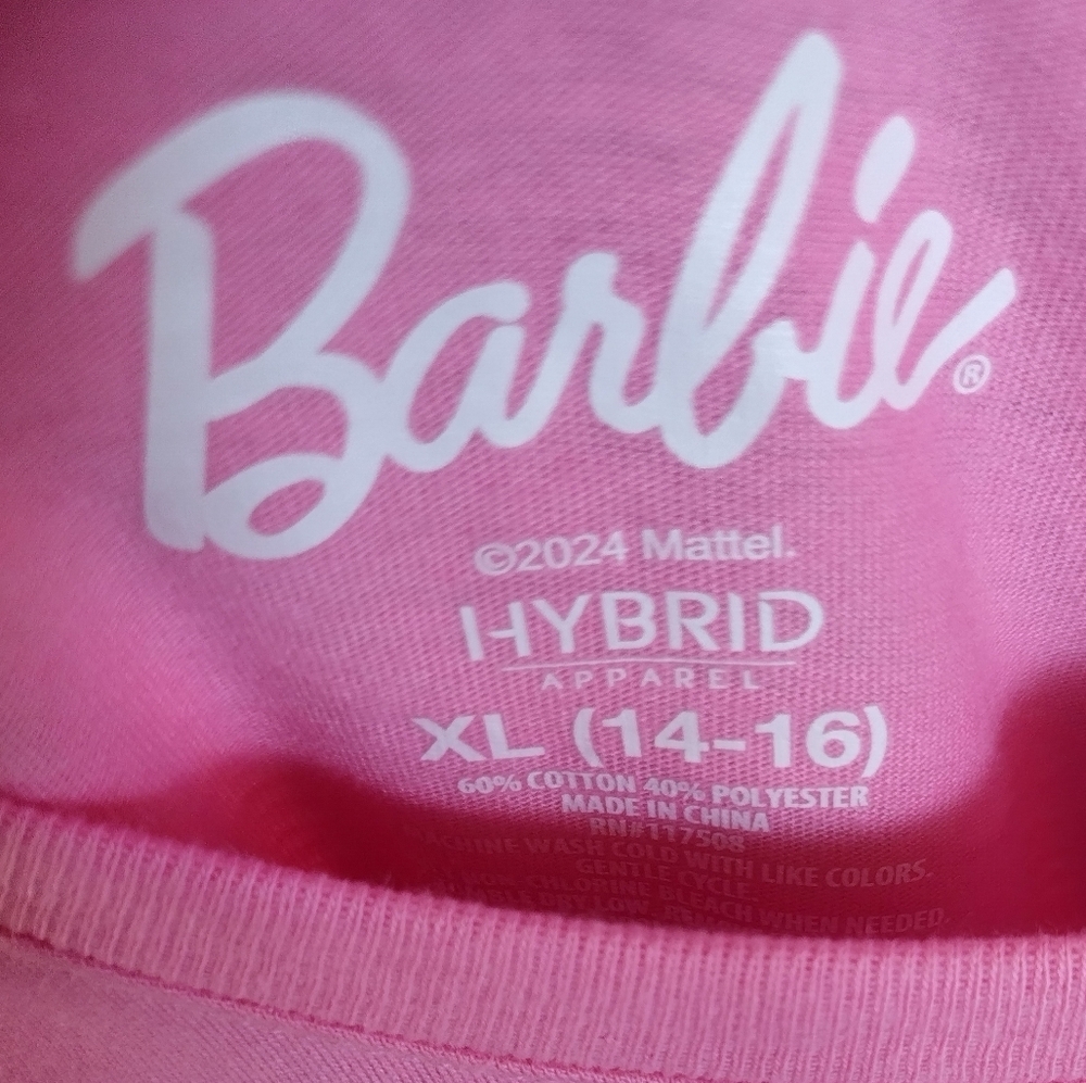 😊3/$12 Barbie Pink Graphic T-Shirt, Like New! - Picture 2 of 9